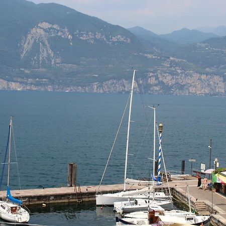 Hotel Danieli La Castellana Lago Di Garda Brenzone sul Garda Eksteriør bilde
