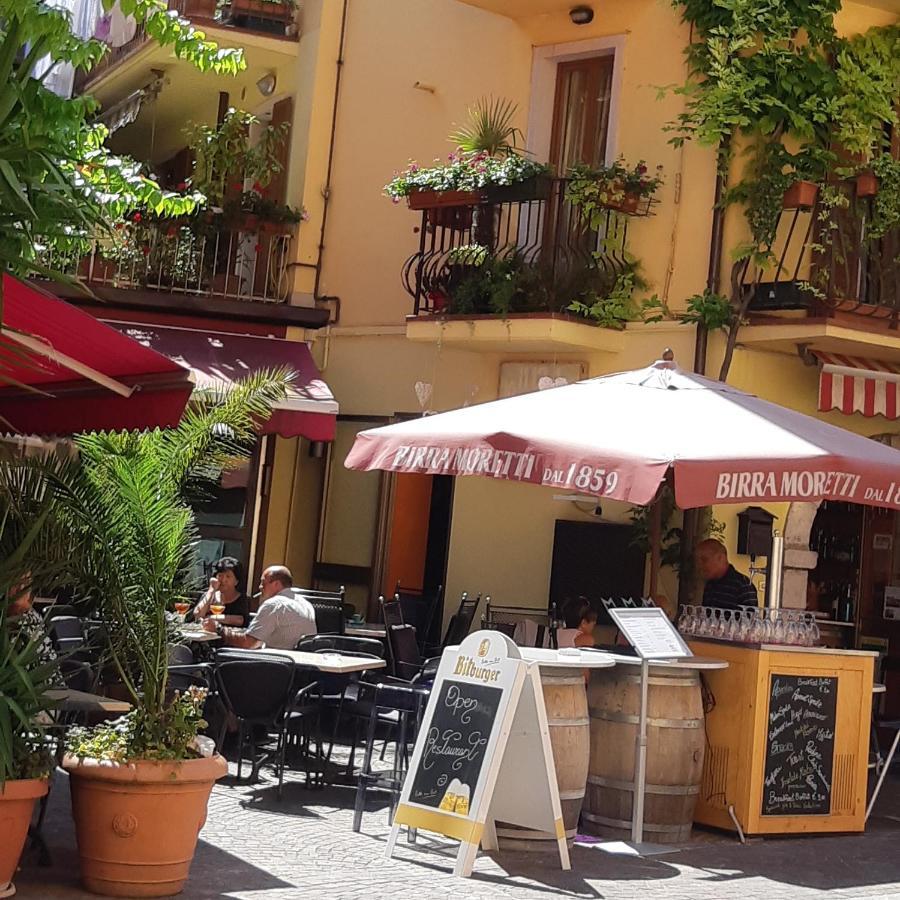 Hotel Danieli La Castellana Lago Di Garda Brenzone sul Garda Eksteriør bilde
