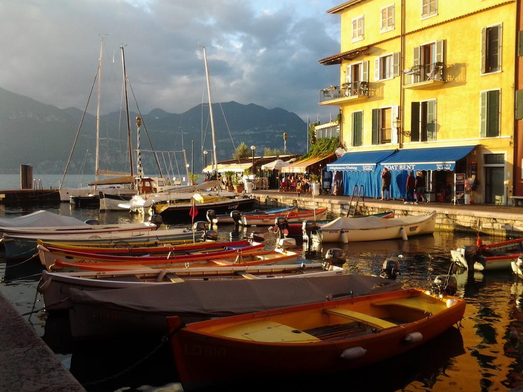 Hotel Danieli La Castellana Lago Di Garda Brenzone sul Garda Eksteriør bilde
