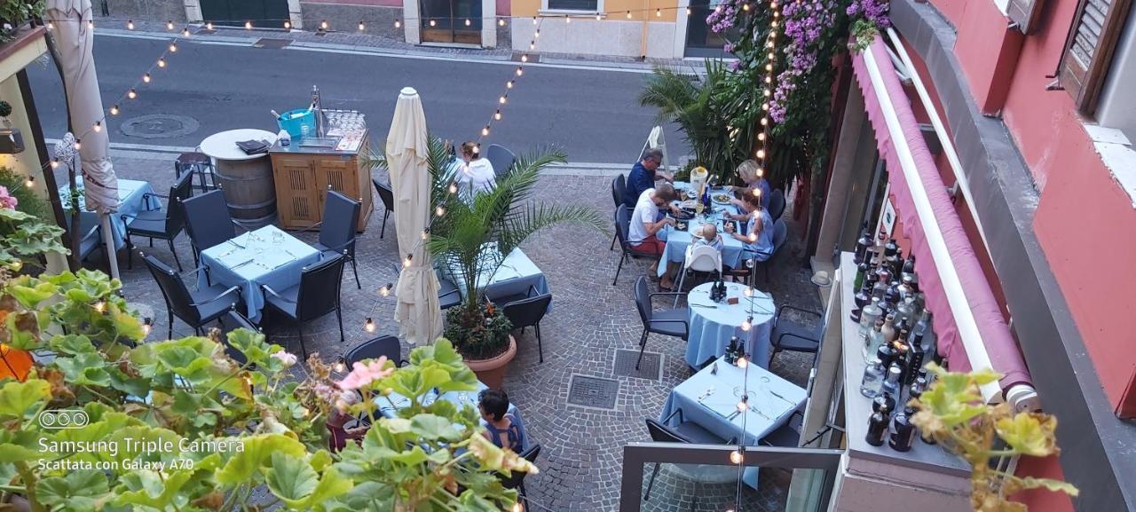 Hotel Danieli La Castellana Lago Di Garda Brenzone sul Garda Eksteriør bilde
