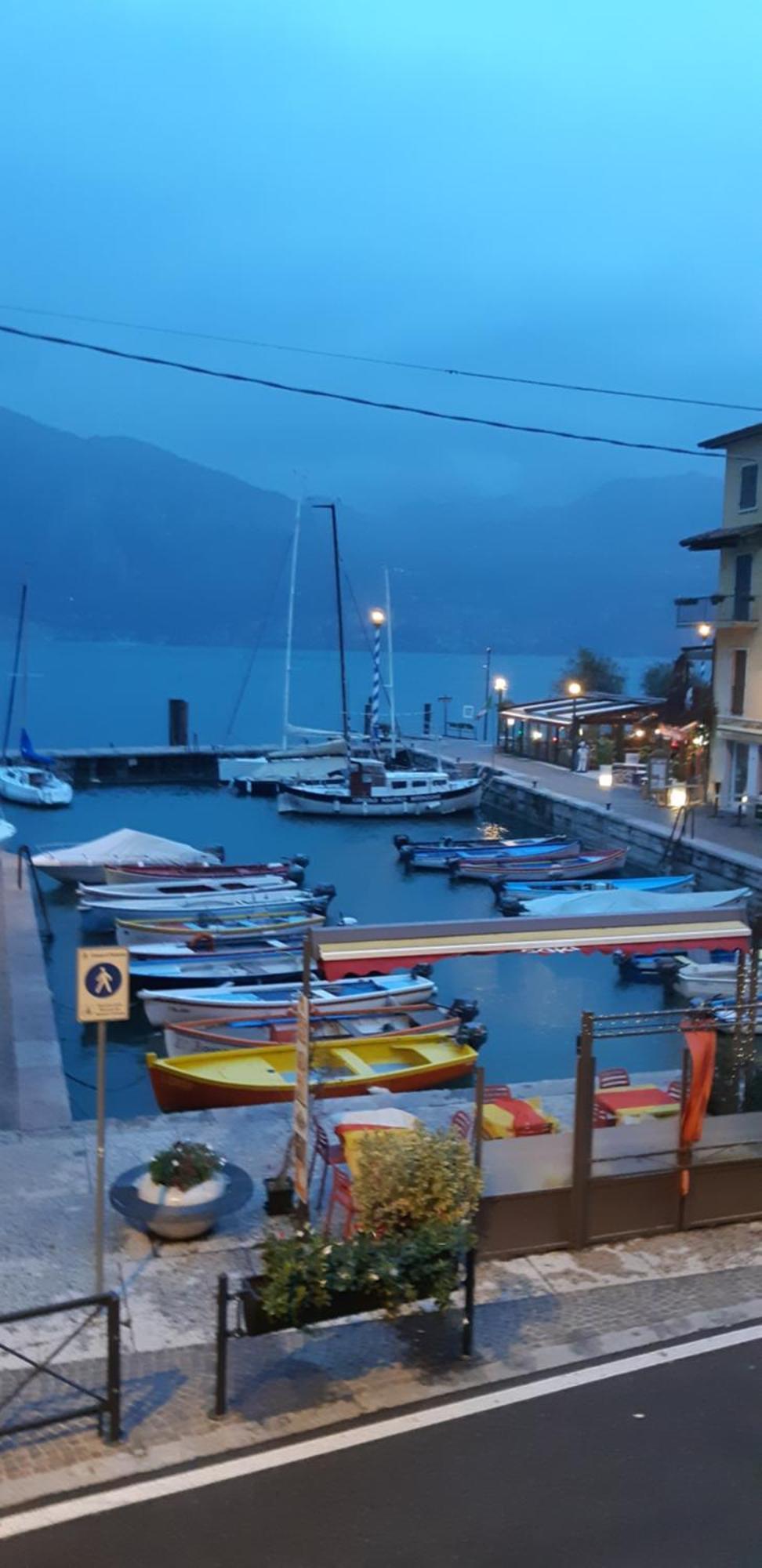 Hotel Danieli La Castellana Lago Di Garda Brenzone sul Garda Eksteriør bilde