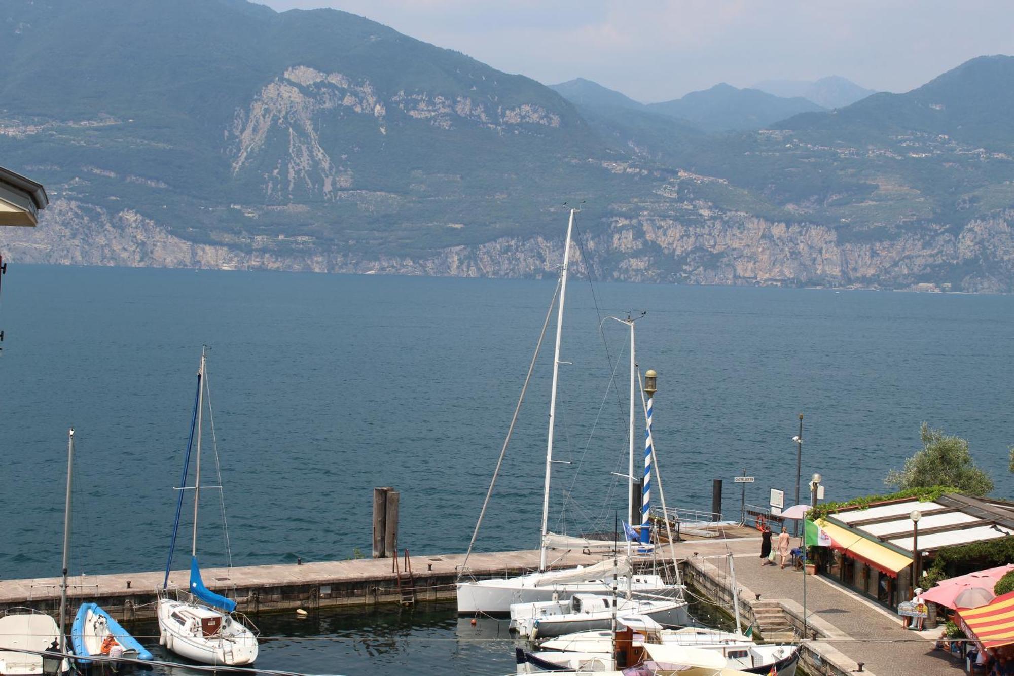 Hotel Danieli La Castellana Lago Di Garda Brenzone sul Garda Eksteriør bilde