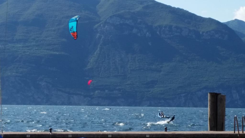 Hotel Danieli La Castellana Lago Di Garda Brenzone sul Garda Eksteriør bilde