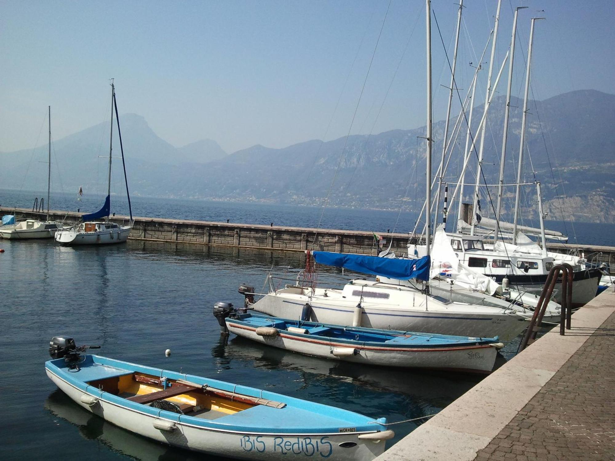 Hotel Danieli La Castellana Lago Di Garda Brenzone sul Garda Eksteriør bilde